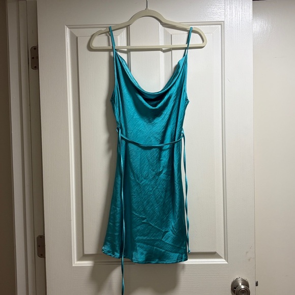 Motel Rocks Paiva Mini Dress in Aqua Blue - Picture 2 of 4